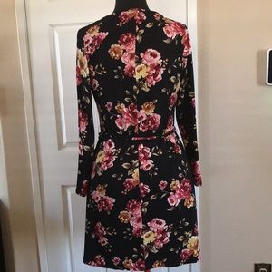 Mid-Dress Floral Sz xL